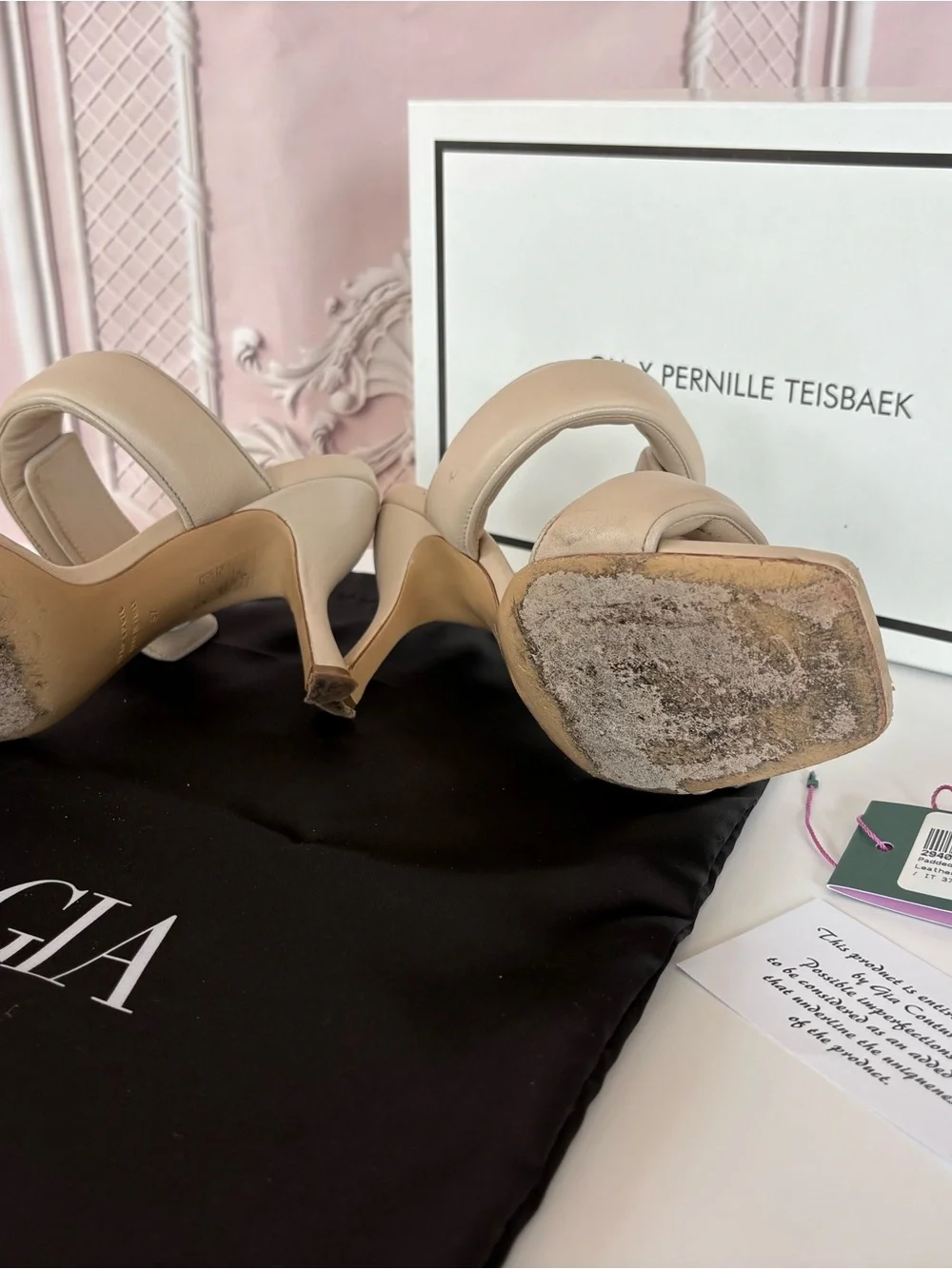 Women's Beige Leather Sandals